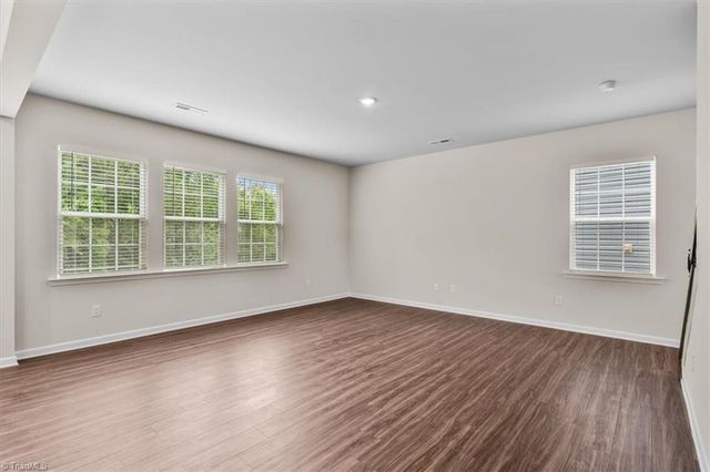 5567 Hydrangea Street, Winston-salem, NC 27014