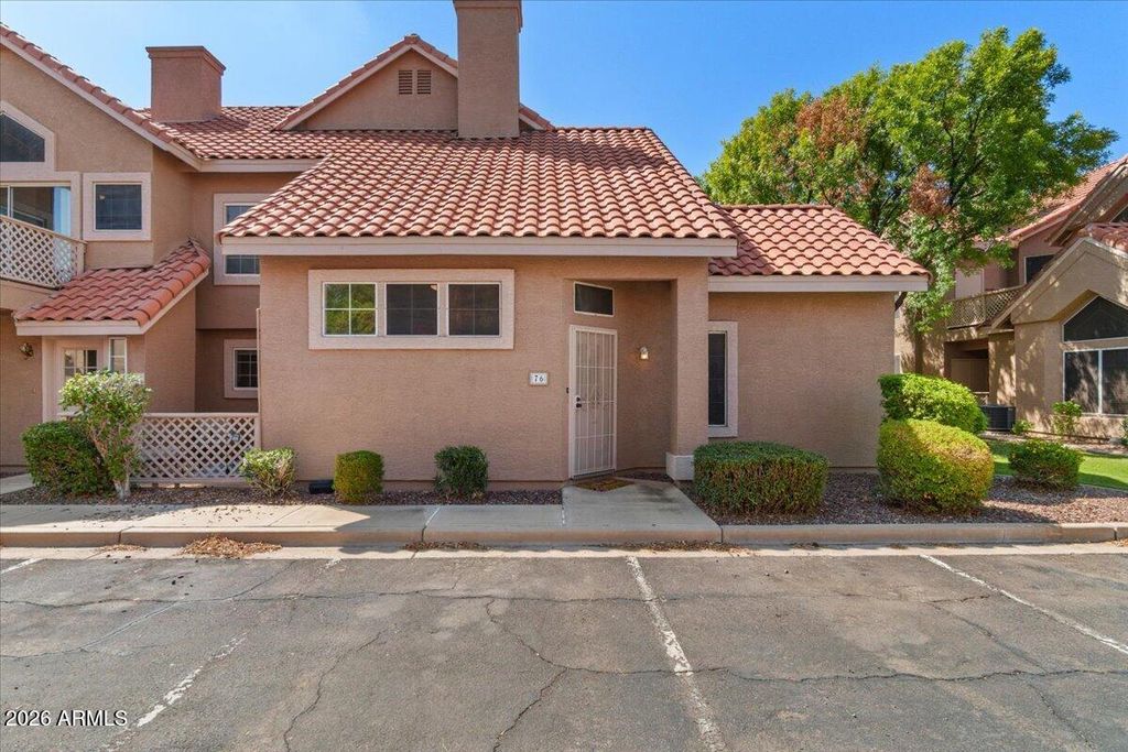 1633 E LAKESIDE Drive 76, Gilbert, AZ 85234 — photo 2