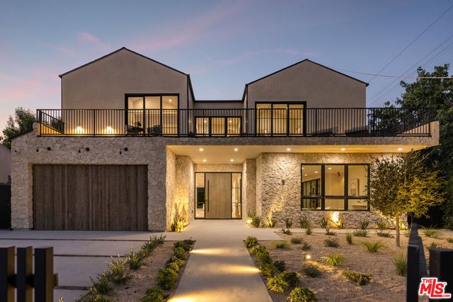 16643 Addison Street, Encino, CA 91436