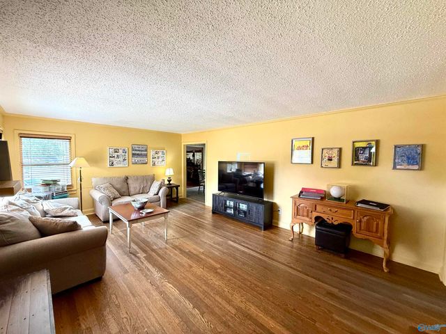 205 Manor Street, Gadsden, AL 35901