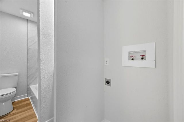 9253 Marlow AVE, Norfolk, VA 23503