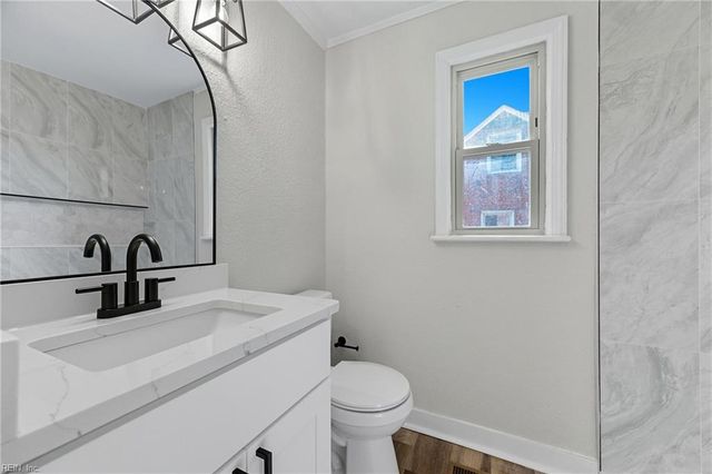 9253 Marlow AVE, Norfolk, VA 23503