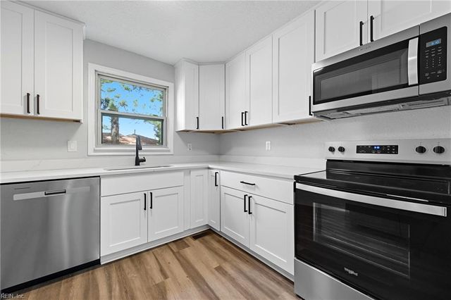 9253 Marlow AVE, Norfolk, VA 23503