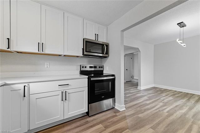 9253 Marlow AVE, Norfolk, VA 23503