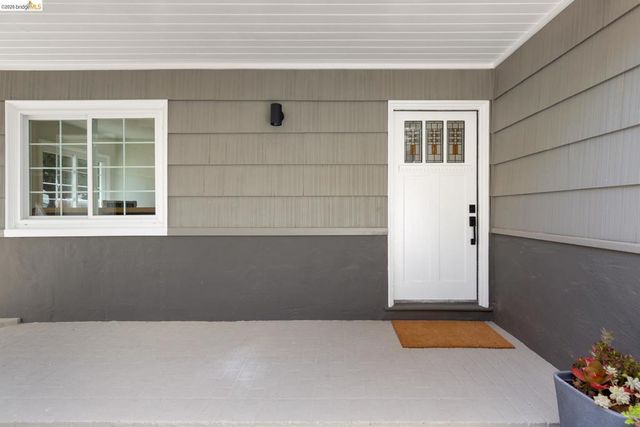 214 Yale Ave, Kensington, CA 94708