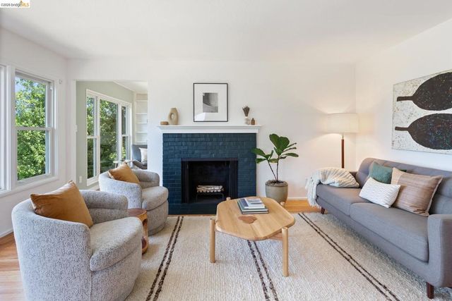 214 Yale Ave, Kensington, CA 94708