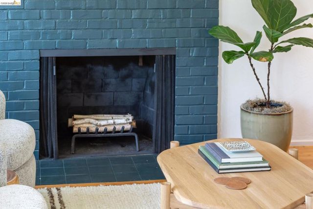 214 Yale Ave, Kensington, CA 94708