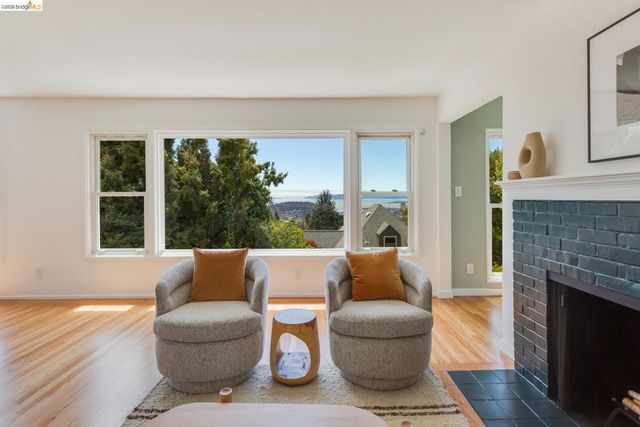214 Yale Ave, Kensington, CA 94708