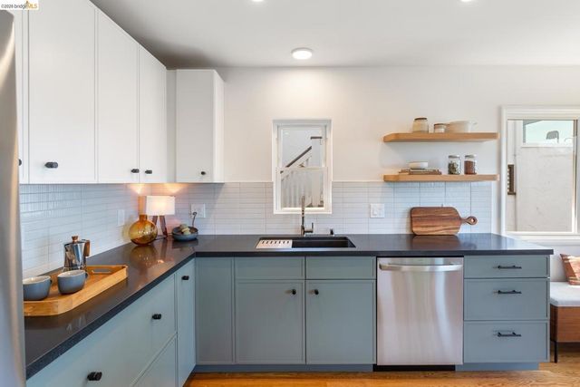 214 Yale Ave, Kensington, CA 94708