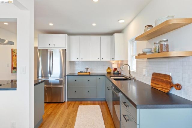214 Yale Ave, Kensington, CA 94708