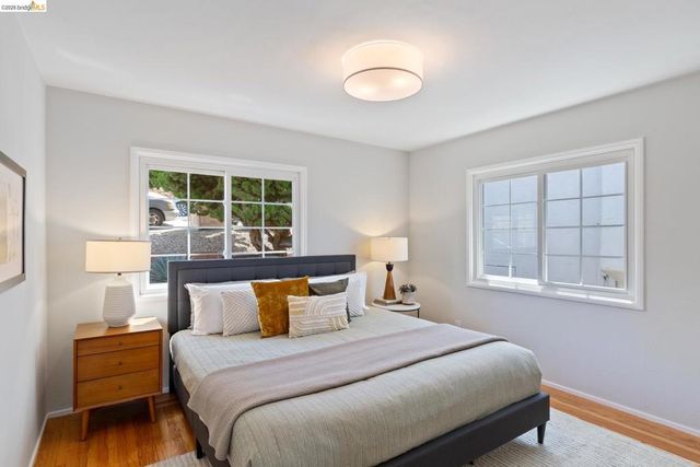 214 Yale Ave, Kensington, CA 94708