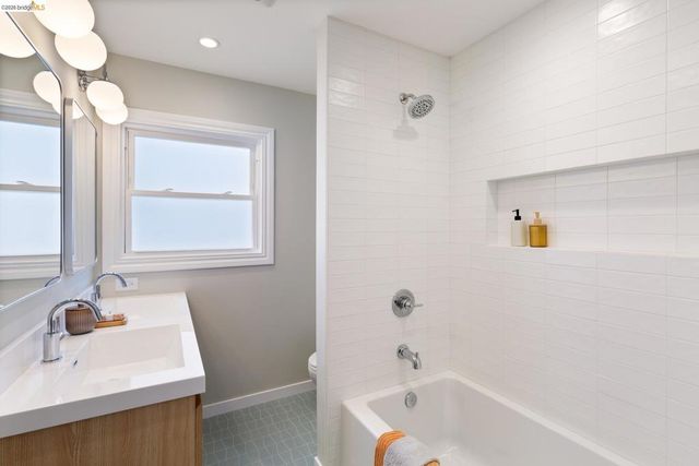 214 Yale Ave, Kensington, CA 94708