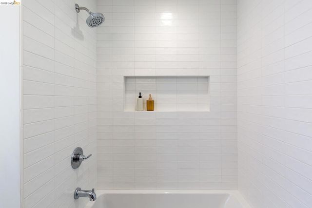 214 Yale Ave, Kensington, CA 94708