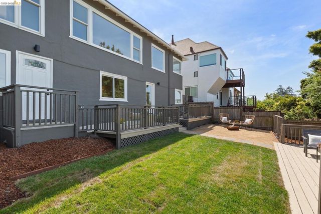 214 Yale Ave, Kensington, CA 94708
