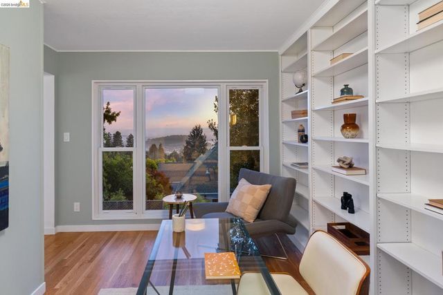 214 Yale Ave, Kensington, CA 94708