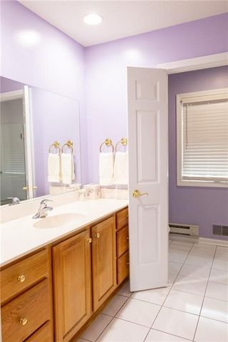 9 Folkestone Lane, Penfield, NY 14526