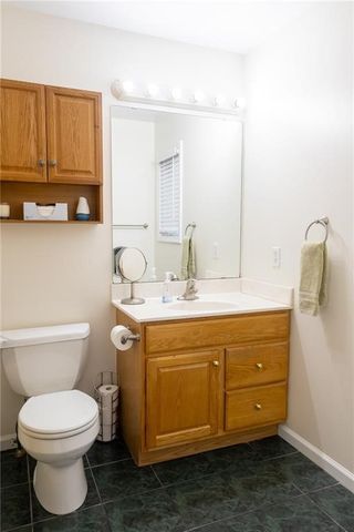 9 Folkestone Lane, Penfield, NY 14526