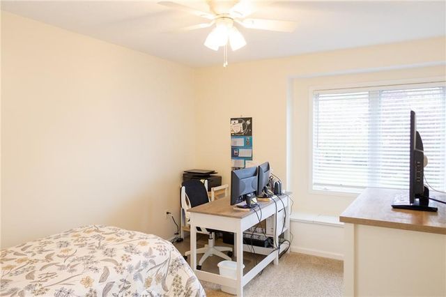 9 Folkestone Lane, Penfield, NY 14526