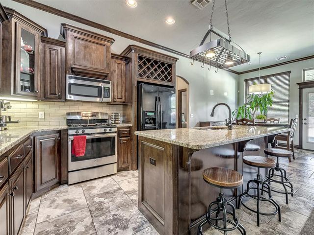 9009 SW 55th Street, Oklahoma City, OK 73179