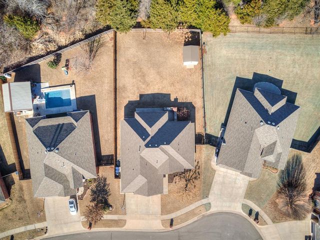 9009 SW 55th Street, Oklahoma City, OK 73179