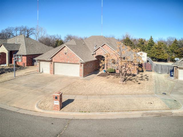 9009 SW 55th Street, Oklahoma City, OK 73179