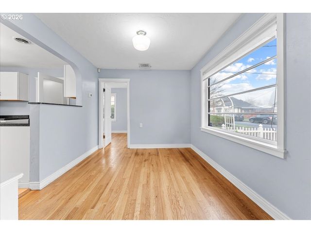 1960 BREYMAN St, Salem, OR 97301