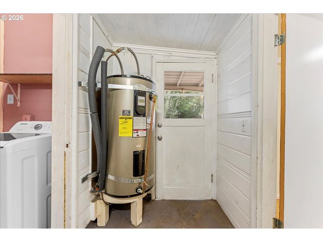 1960 BREYMAN St, Salem, OR 97301