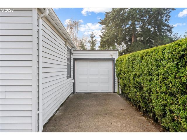 1960 BREYMAN St, Salem, OR 97301