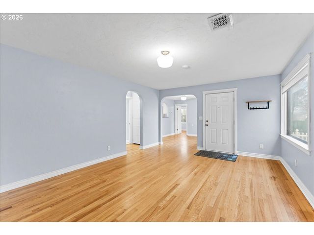 1960 BREYMAN St, Salem, OR 97301