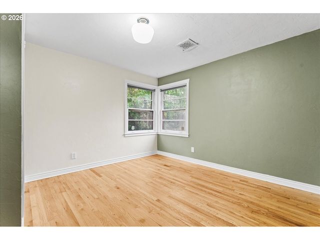 1960 BREYMAN St, Salem, OR 97301