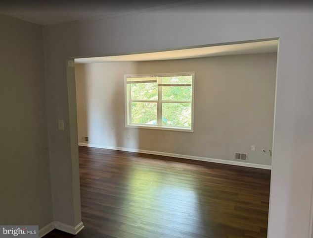 37 BRISTOL CT, Stafford, VA 22556
