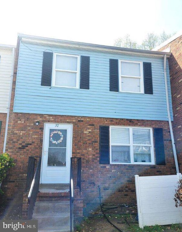 37 BRISTOL CT, Stafford, VA 22556
