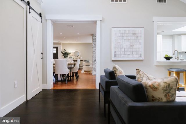 129 CAMBRIDGE DR, Wilmington, DE 19803