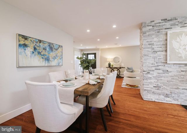 129 CAMBRIDGE DR, Wilmington, DE 19803