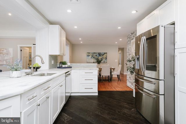 129 CAMBRIDGE DR, Wilmington, DE 19803