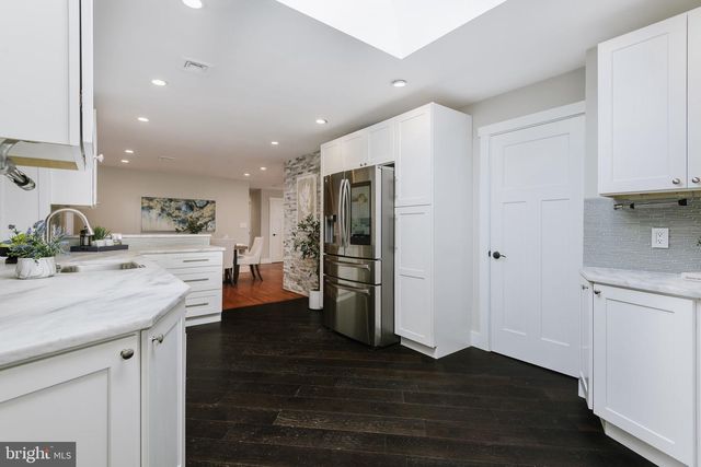 129 CAMBRIDGE DR, Wilmington, DE 19803