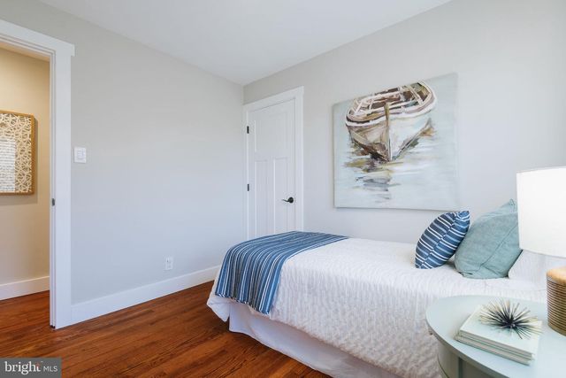 129 CAMBRIDGE DR, Wilmington, DE 19803