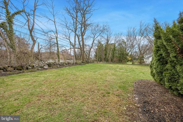 129 CAMBRIDGE DR, Wilmington, DE 19803