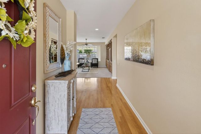 775 Yosemite Ct, Lincoln, CA 95648