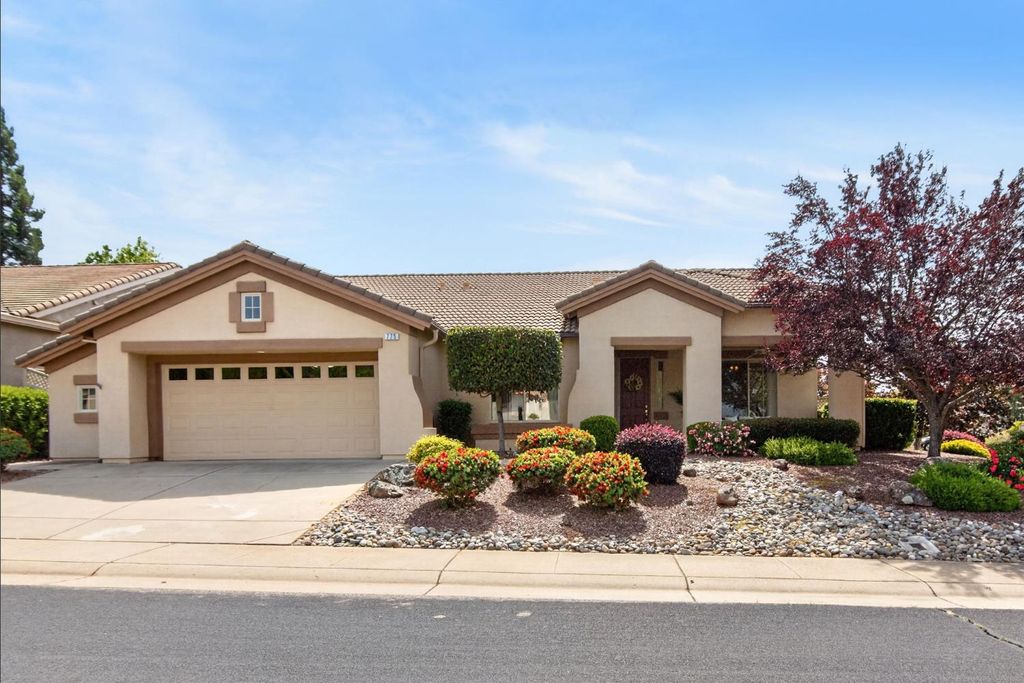 775 Yosemite Ct, Lincoln, CA 95648