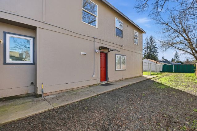 604 S Ray St, Spokane, WA 99202