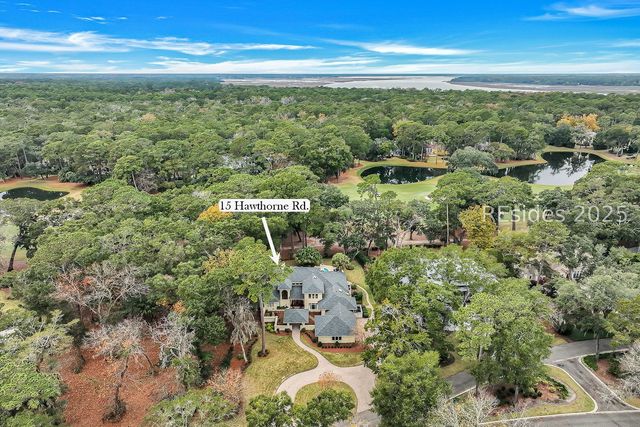 15 Hawthorne Rd, Bluffton, SC 29910