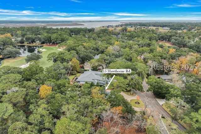 15 Hawthorne Rd, Bluffton, SC 29910