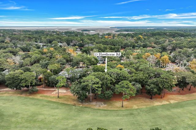 15 Hawthorne Rd, Bluffton, SC 29910