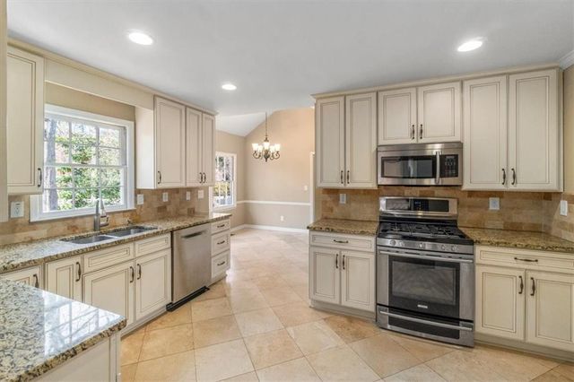 863 Countryside SE Court, Marietta, GA 30067