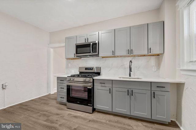 1222 LANGHAM AVE, Camden, NJ 08103