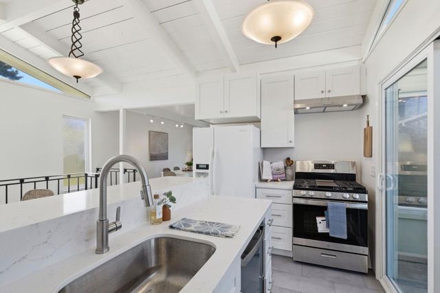 106 Winfield Way, Aptos, CA 95003
