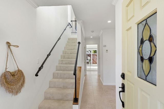 106 Winfield Way, Aptos, CA 95003