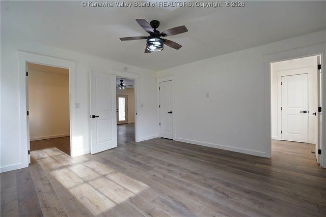 3241 Buff Creek Road, Hurricane, WV 25526