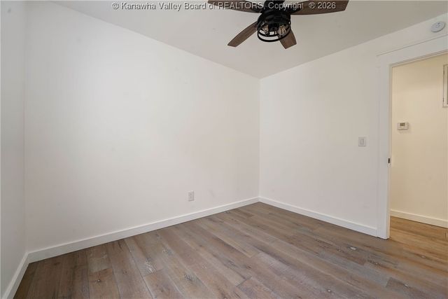 3241 Buff Creek Road, Hurricane, WV 25526